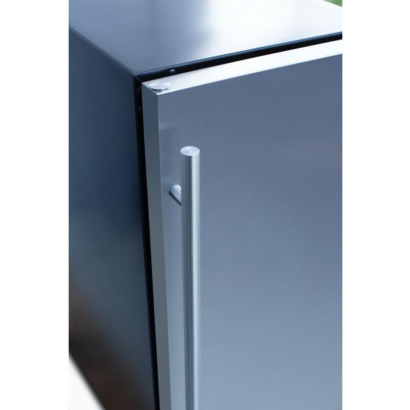 Summerset 15" 3.2C Outdoor Rated Refrigerator RFR-15S - Image 8