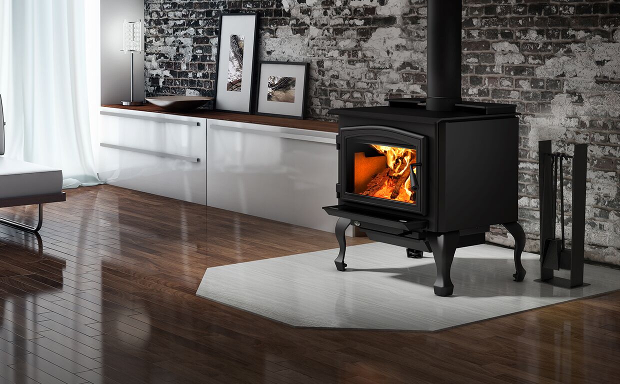 Osburn 2000 Wood Stove with Blower - OB02015