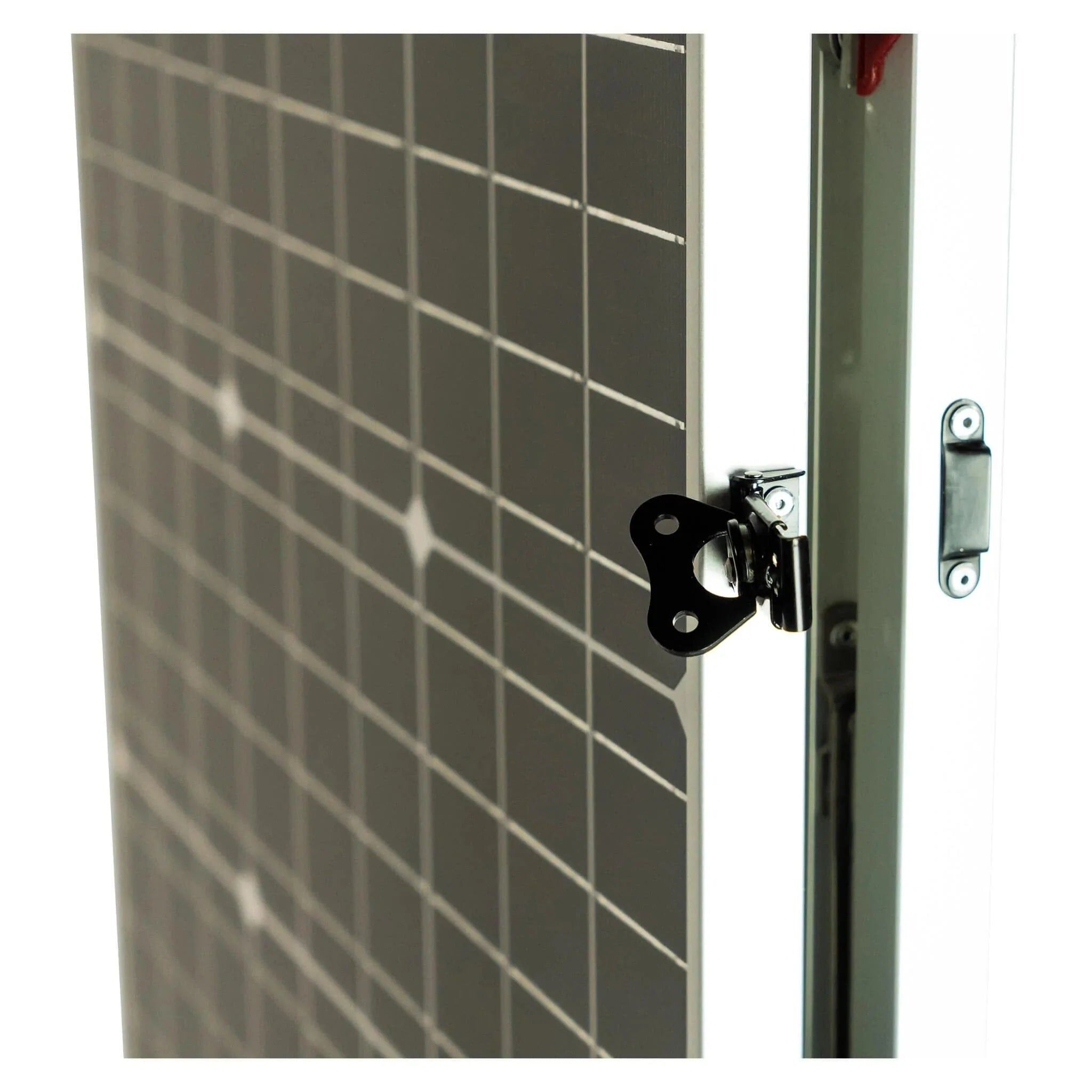 Lion Energy 100W Monocrystalline Foldable Solar Panel - Image 6